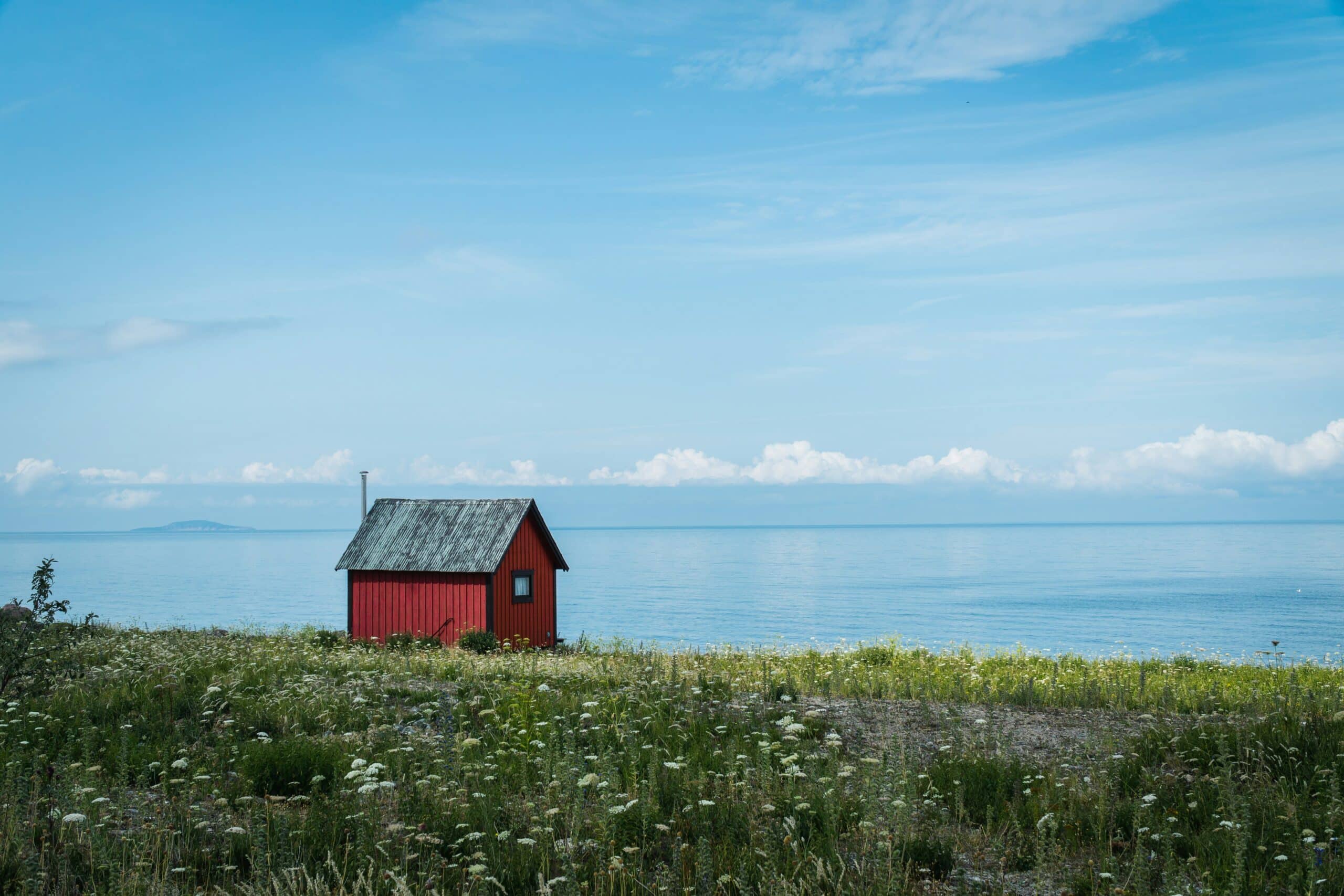 Sturkö, ledig tomt till salu Karlskrona. Bygga hus med havsutsikt och strand på Sturkö.